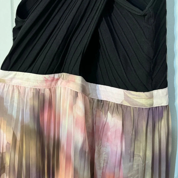 NWT Ted Baker Loulous Cross Front Pleated Dress Knit Bodice Sleeveless US 10 - Picture 8 of 16